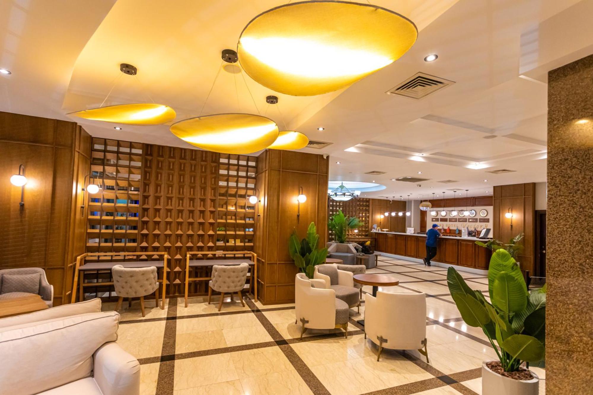 Grand Hotel Victory Ακτάου Εξωτερικό φωτογραφία Lobby